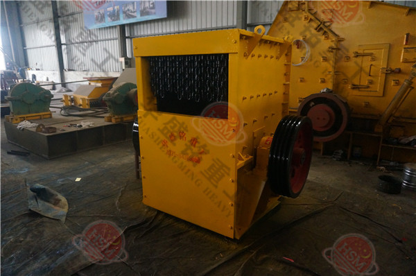 1200x1200石子破碎机发往新疆吉木乃